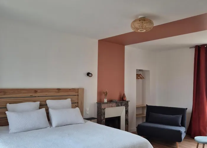 Les De Marcel 3* Saint-Remy-la-Varenne